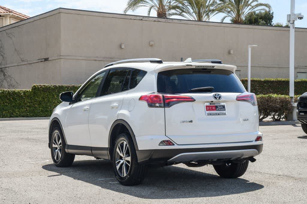 Used 2018 Toyota RAV4 XLE FWD image 7