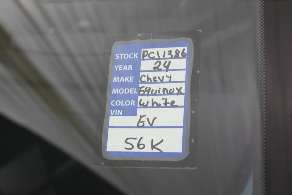 Used 2024 Chevrolet Equinox EV LT FWD image 36