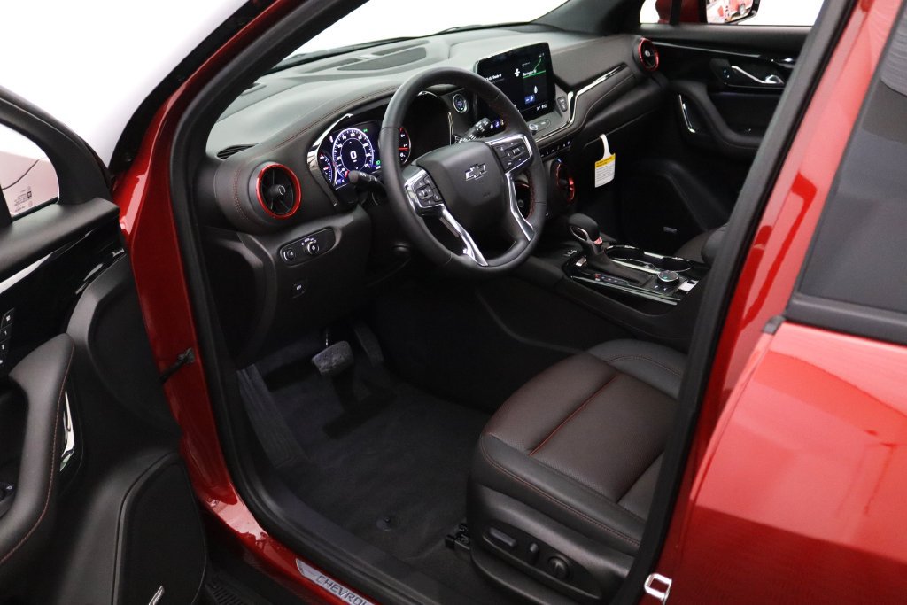 New 2026 Chevrolet Blazer RS w/ Driver Confidence II Package AWD/4WD image 17