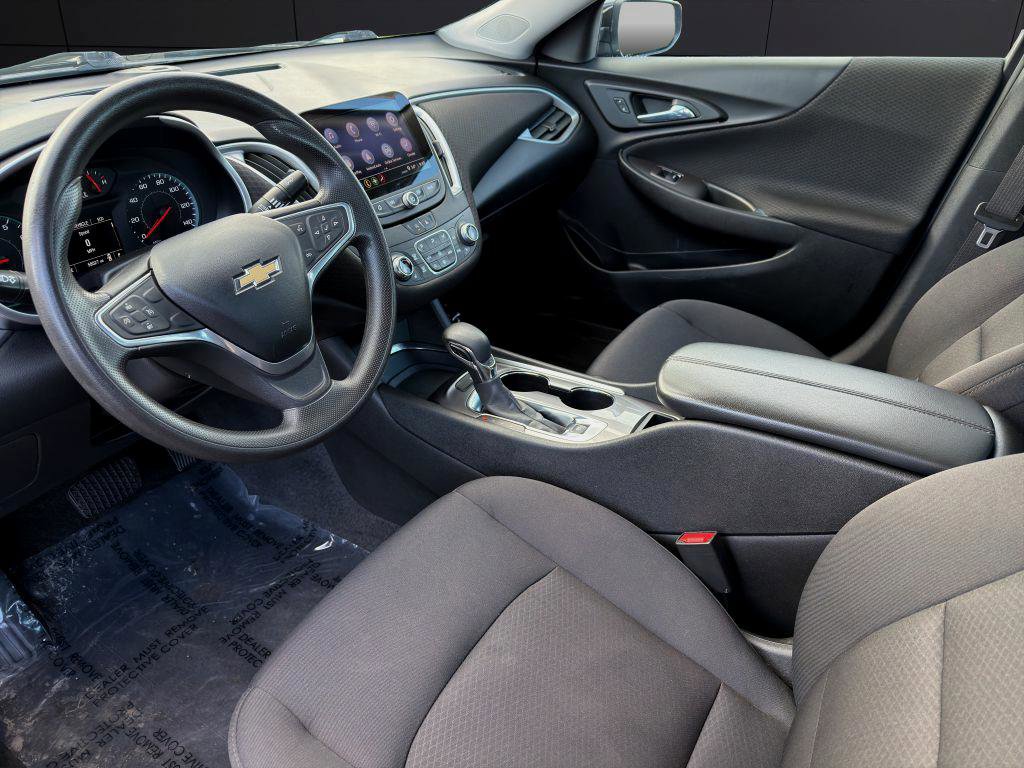 Used 2022 Chevrolet Malibu LT image 12