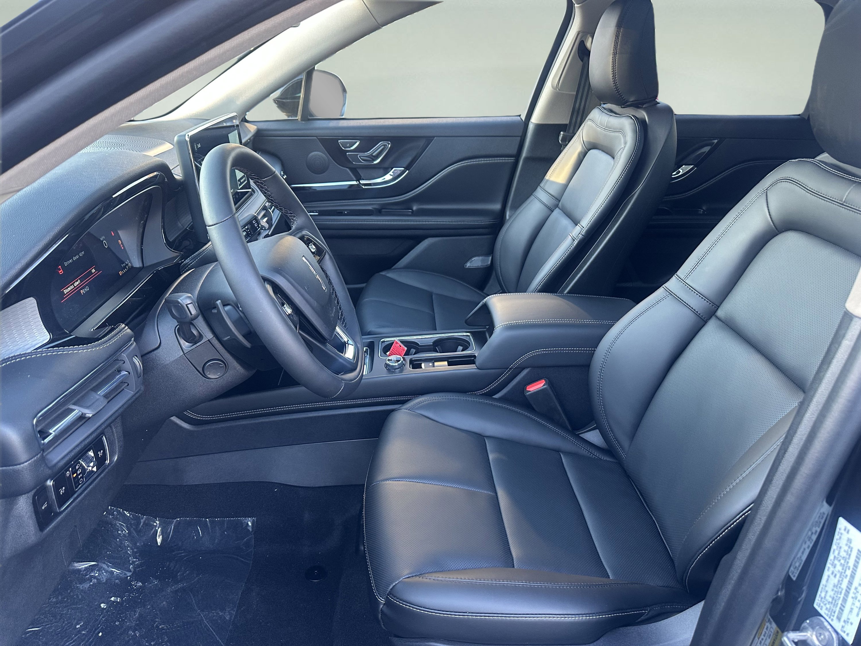 New 2026 Lincoln Corsair Premiere image 9