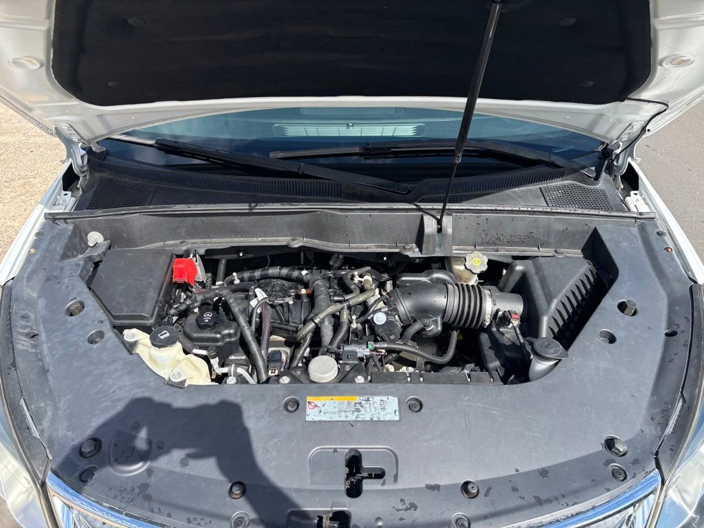 Used 2017 Chevrolet Traverse LT FWD image 20