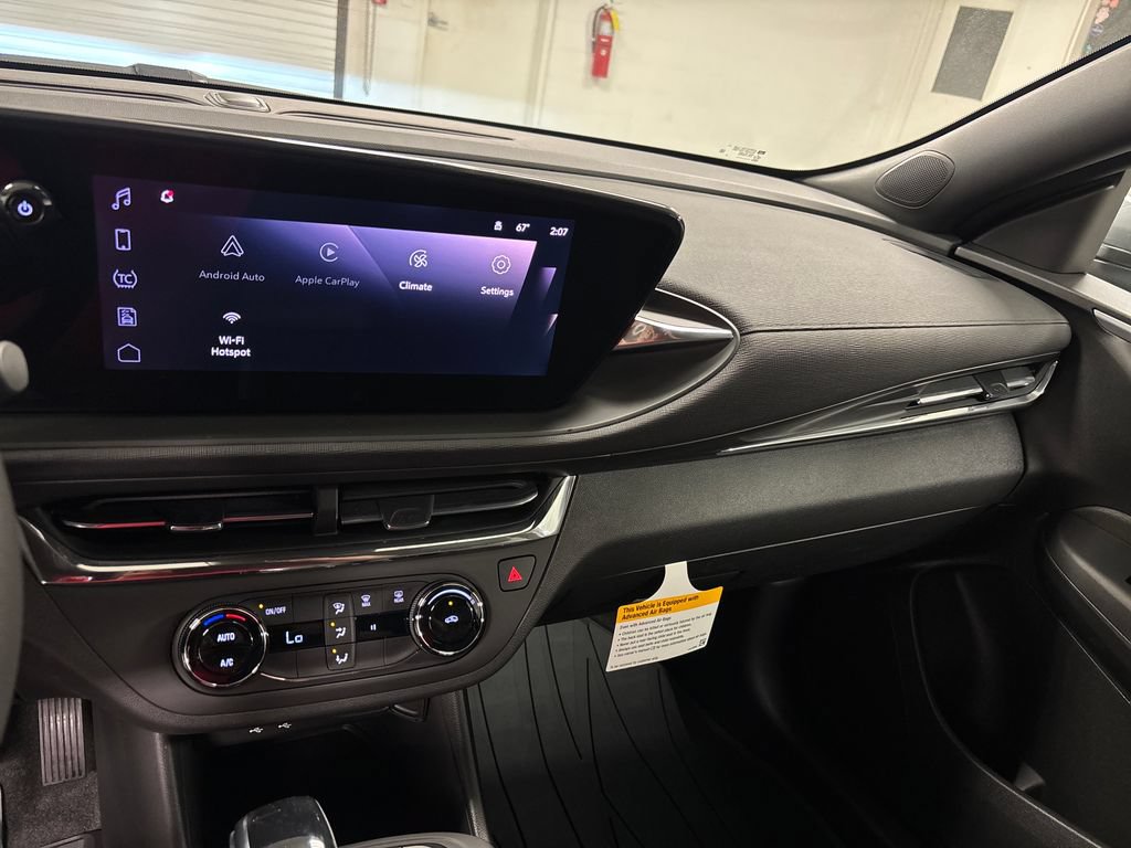 New 2026 Buick Envista Preferred w/ Advanced Safety Package FWD image 33