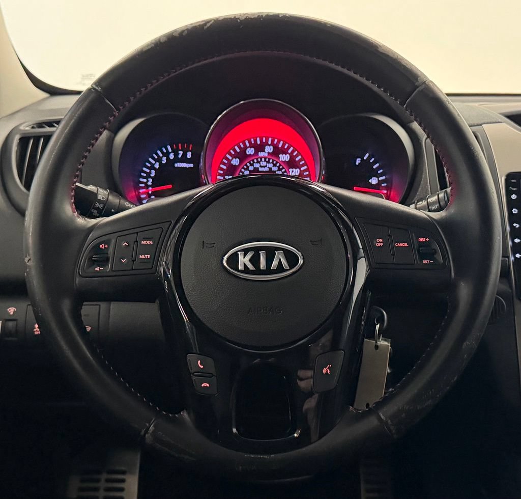 Used 2013 Kia Forte SX w/ Leather Pkg FWD image 16