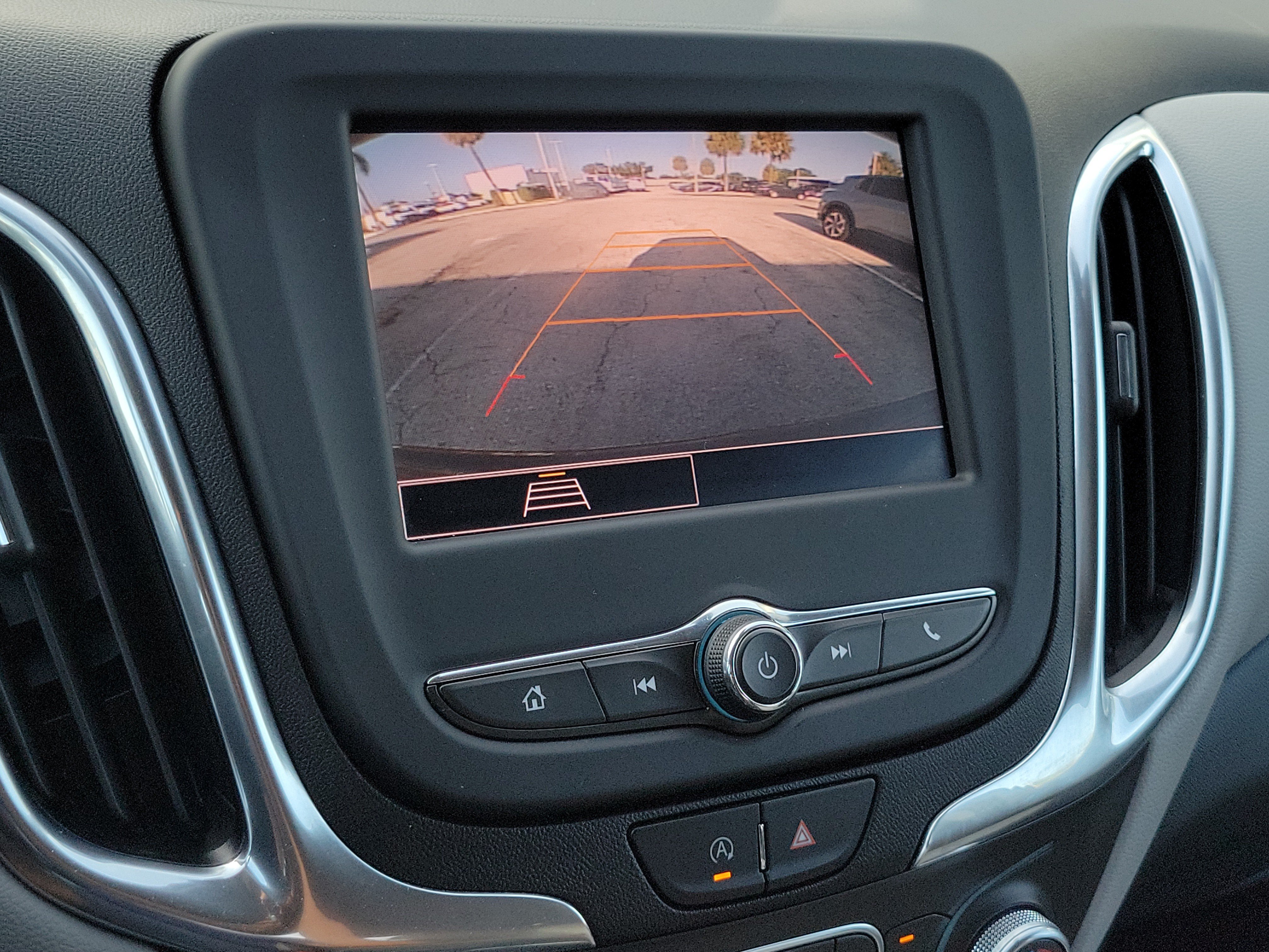 Used 2022 Chevrolet Equinox LT AWD/4WD image 26