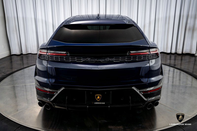 Used 2025 Lamborghini Urus SE image 12