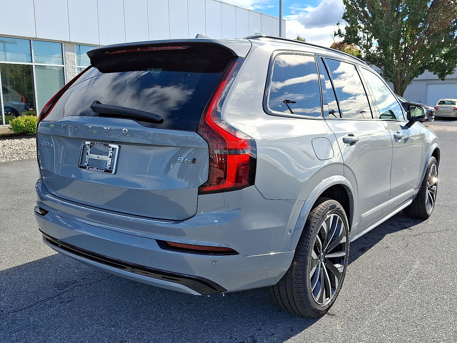 New 2026 Volvo XC90 B6 Ultra image 4