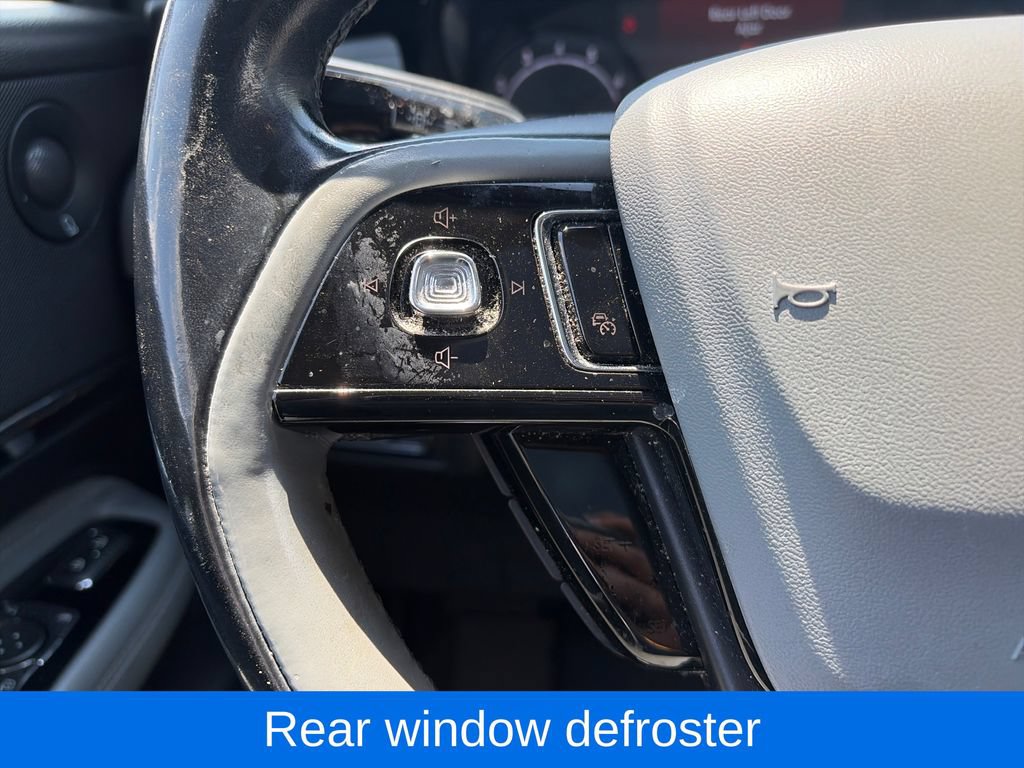 Used 2020 Lincoln Corsair Reserve AWD/4WD image 15