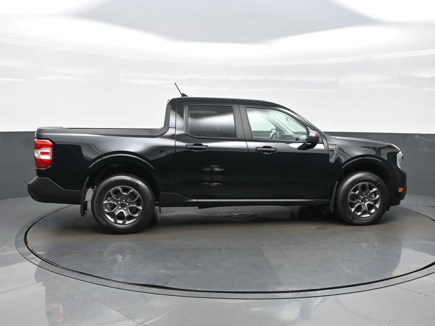 Used 2024 Ford Maverick XLT w/ Equipment Group 300A Standard AWD/4WD image 7
