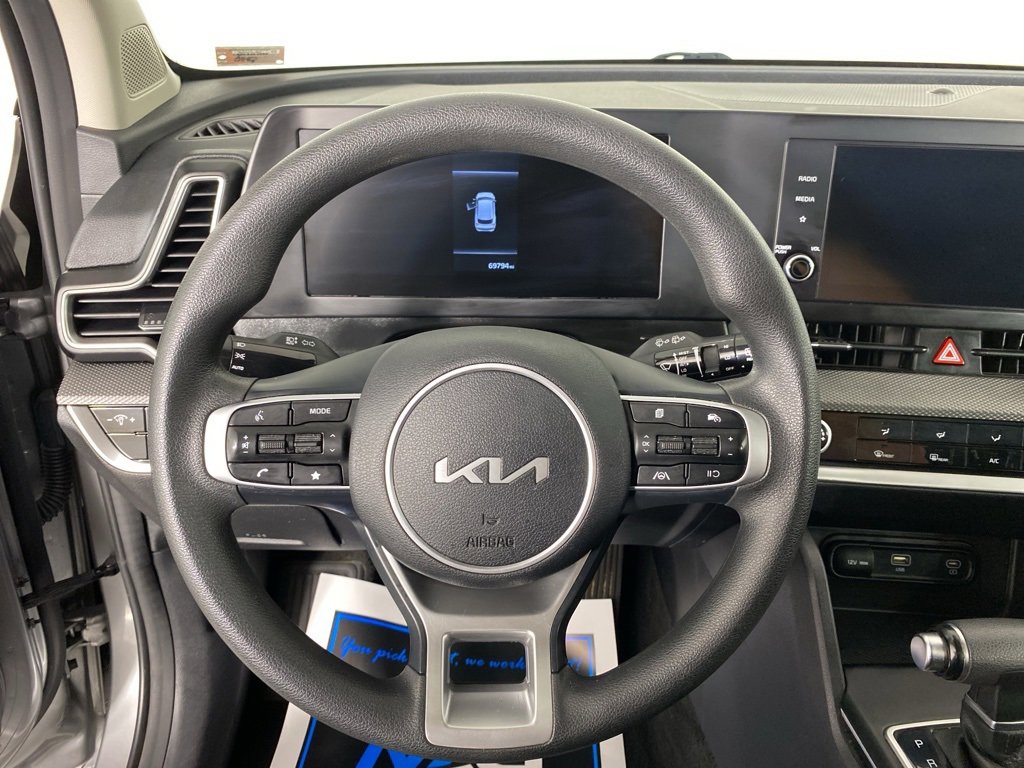 Used 2023 Kia Sportage LX image 27