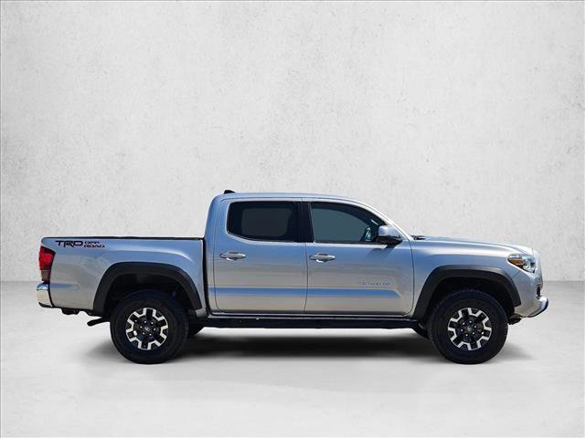 Used 2019 Toyota Tacoma TRD Off-Road image 4