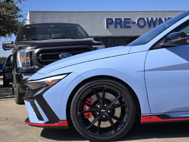 Certified 2025 Hyundai Elantra N FWD image 6