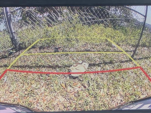 Used 2023 MAZDA MAZDA3 s image 6