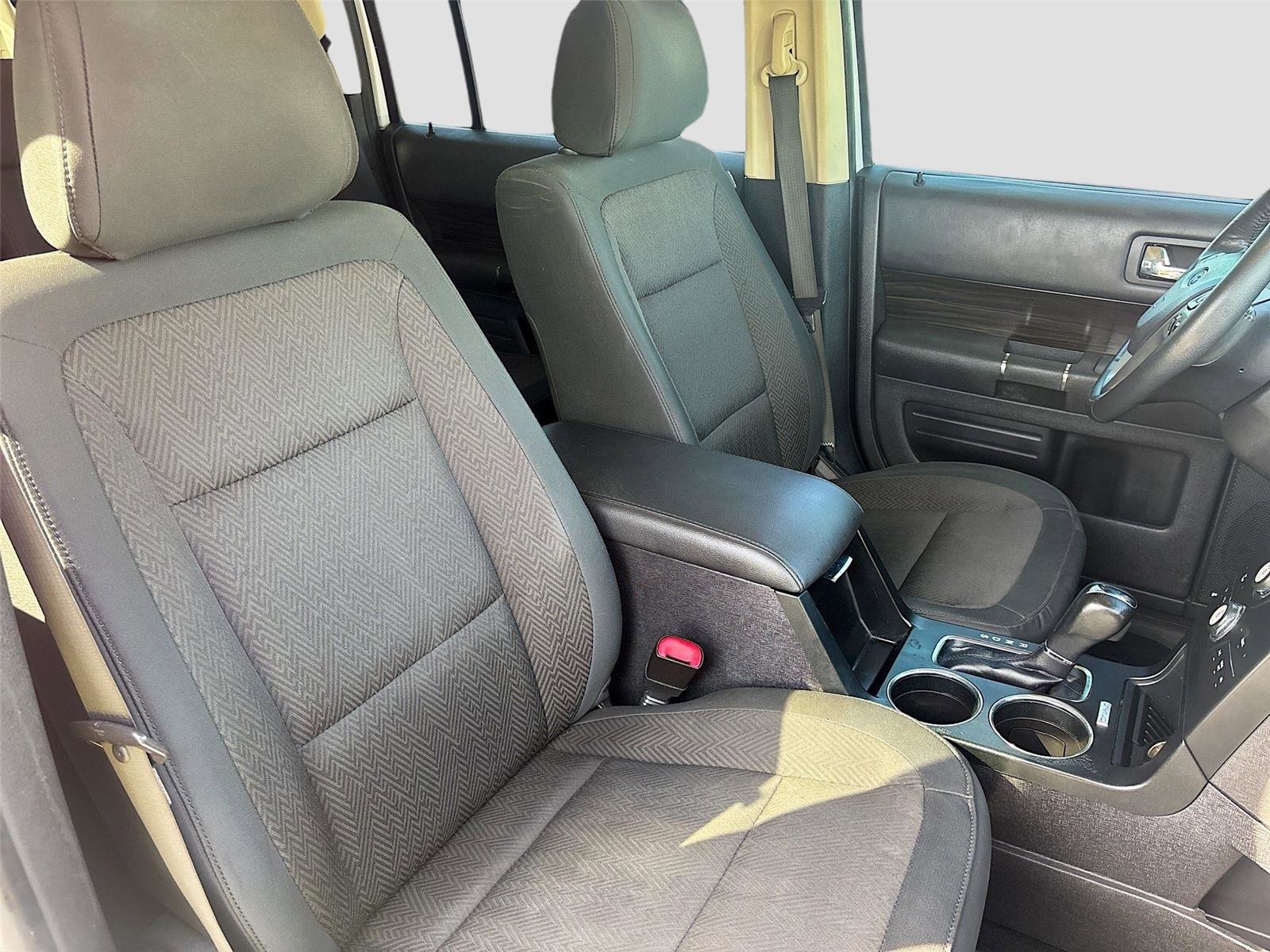 Used 2017 Ford Flex SEL FWD image 31