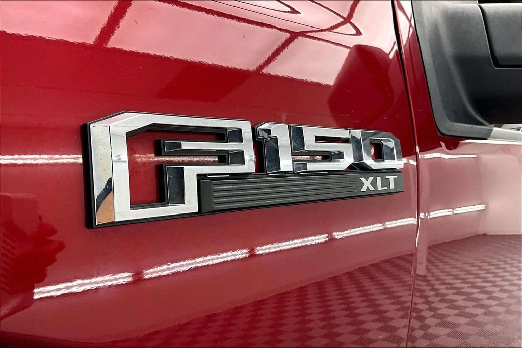 Used 2017 Ford F150 XLT w/ Equipment Group 302A Luxury AWD/4WD image 8