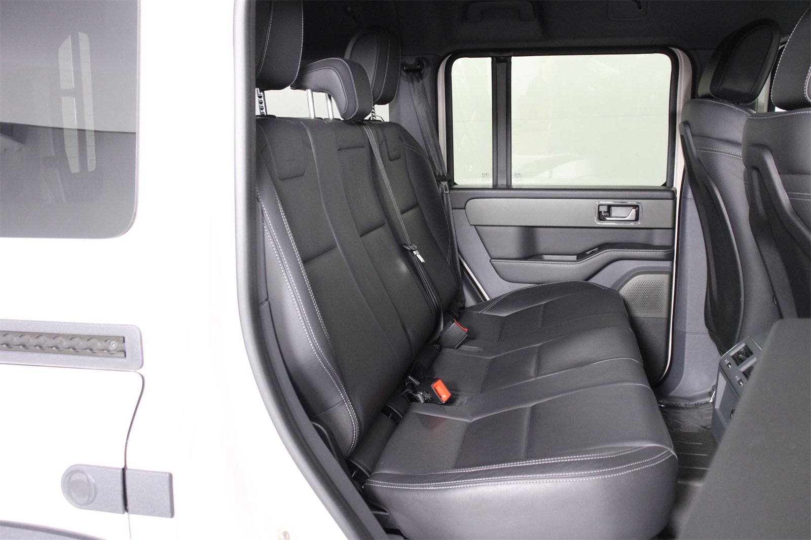 Used 2025 INEOS Grenadier image 32