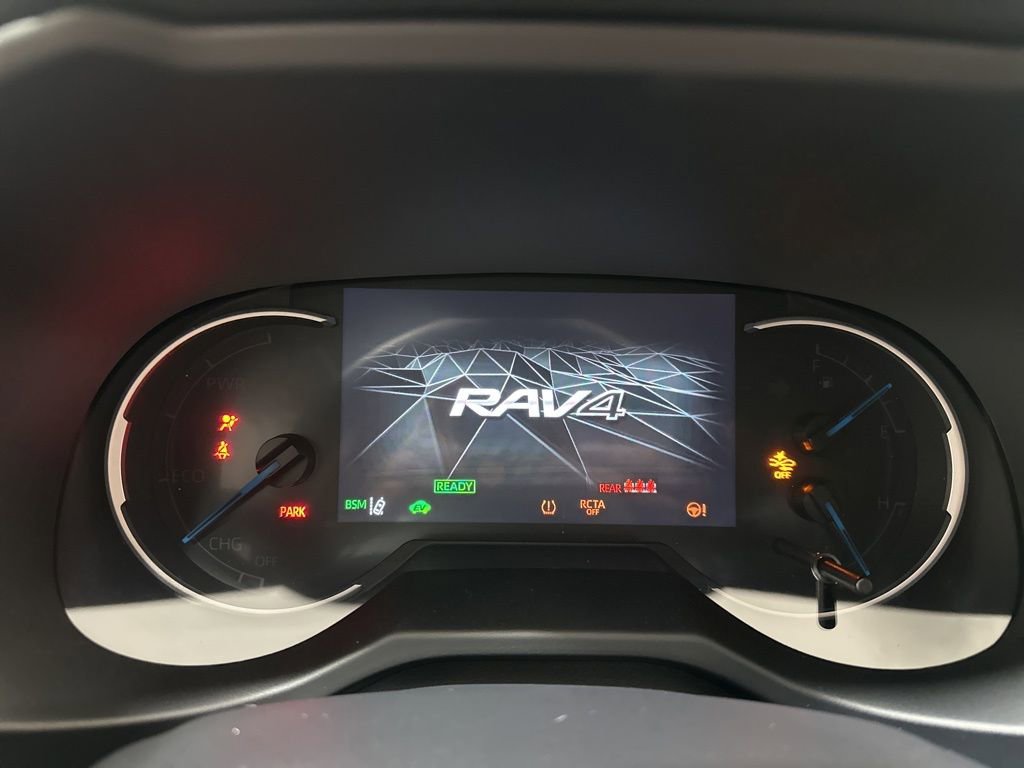 Used 2025 Toyota RAV4 XLE image 23