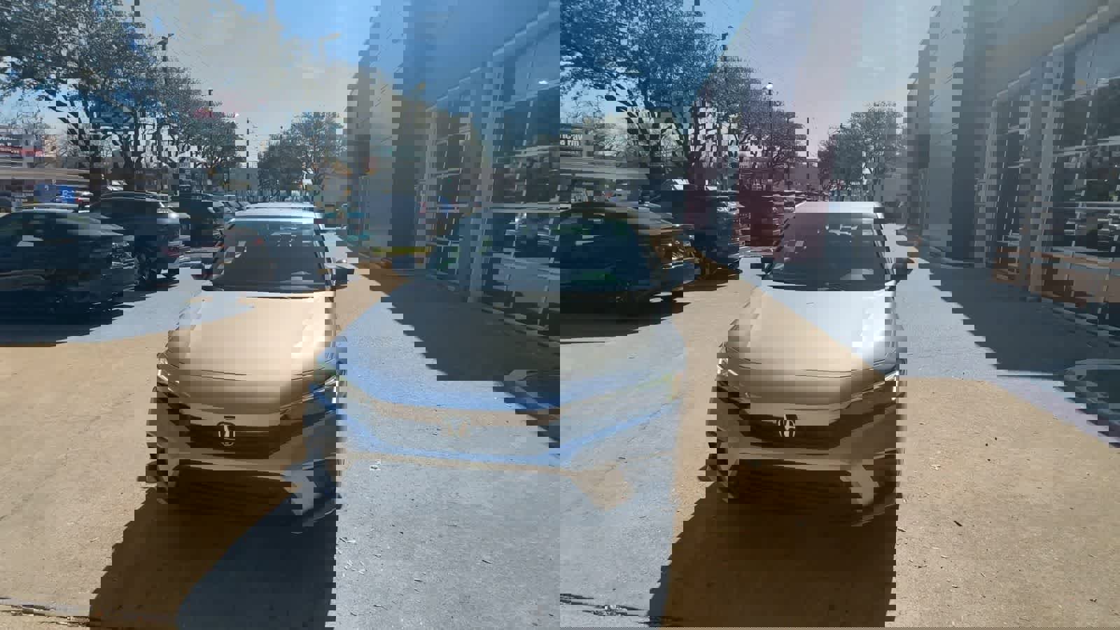 Used 2023 Honda Civic Sport image 3