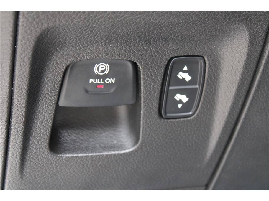 Used 2019 RAM 1500 Big Horn RWD image 16