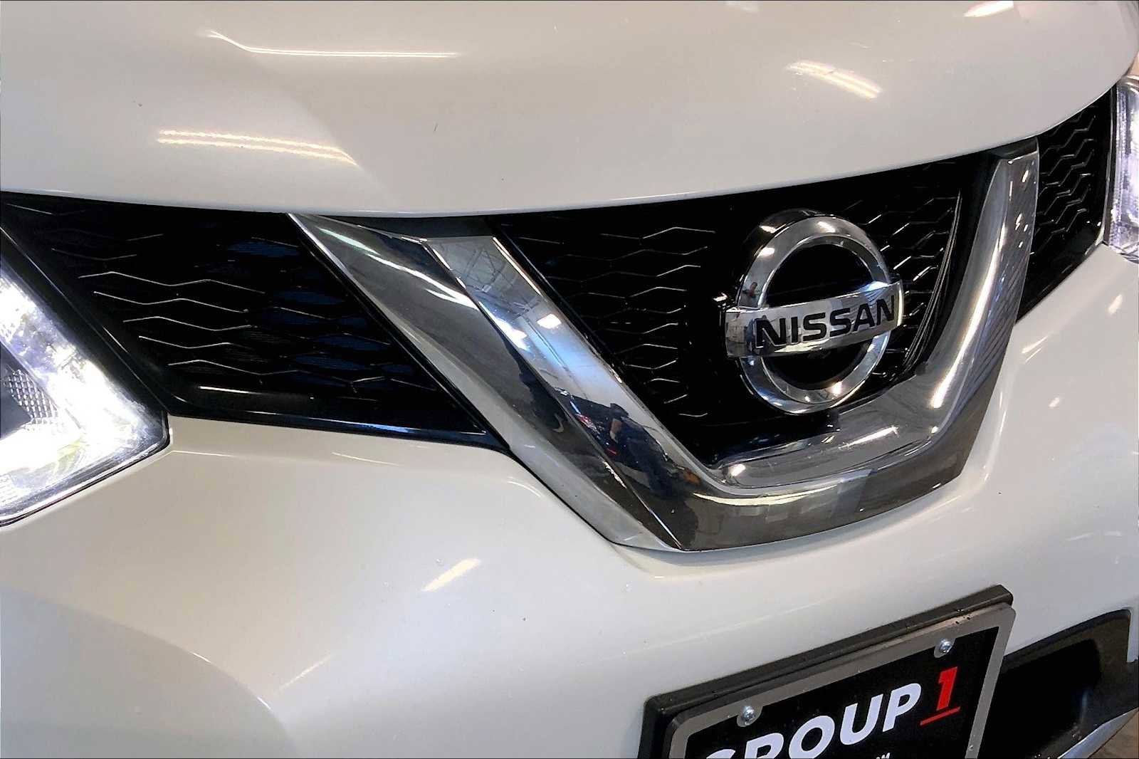 Used 2016 Nissan Rogue SL w/ SL Premium Package image 31