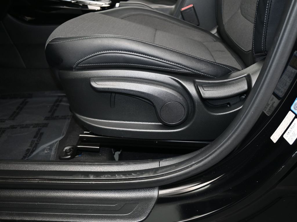 Used 2023 Kia Seltos S image 14