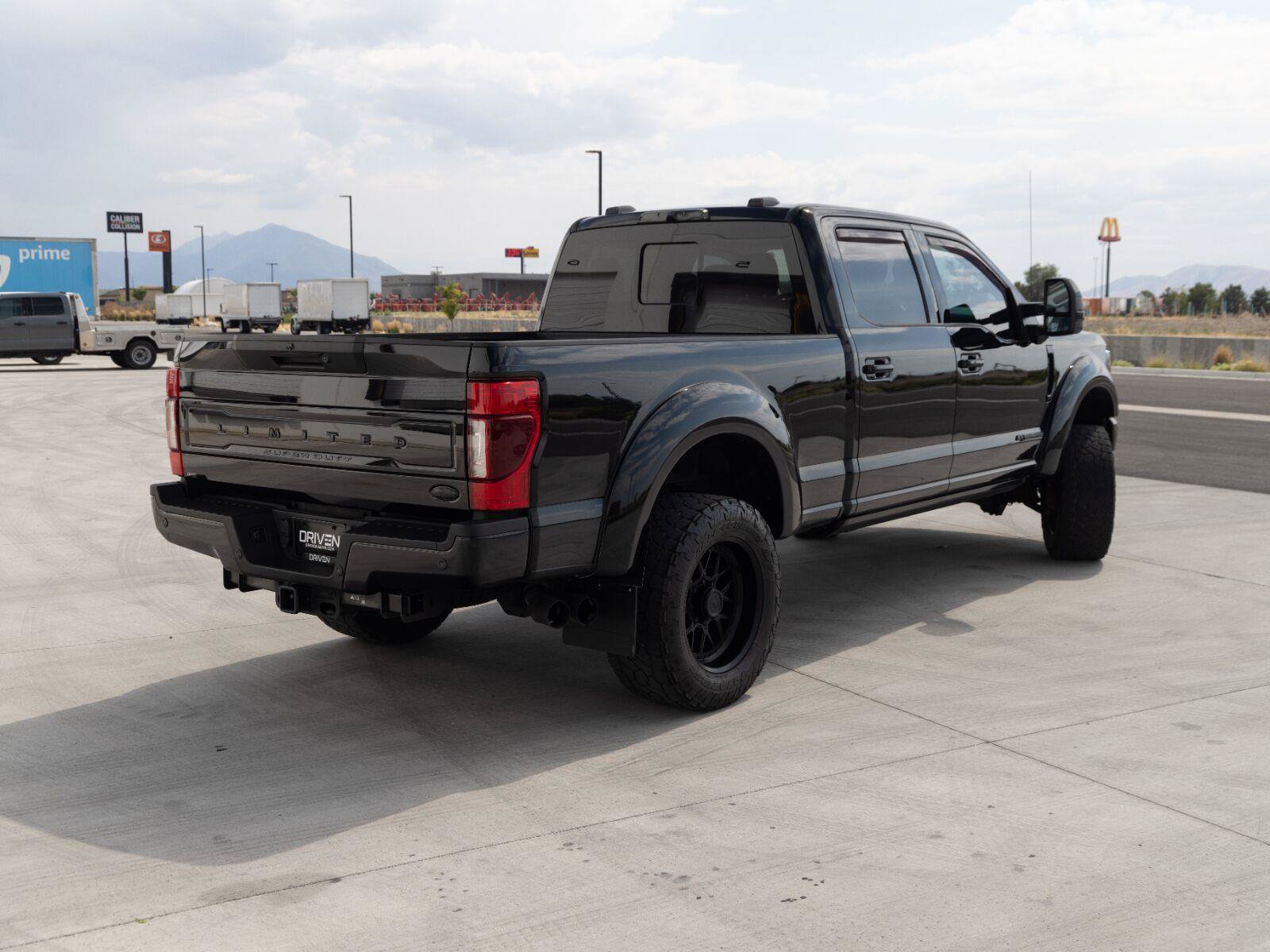 Used 2020 Ford F350 Limited AWD/4WD image 10