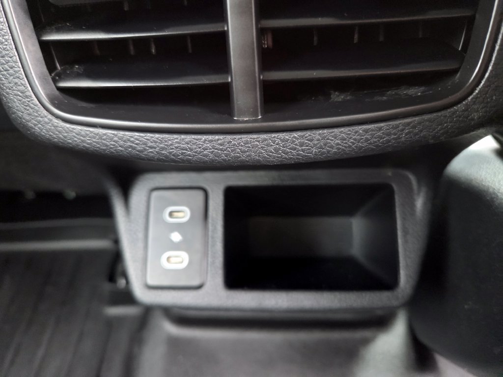 Used 2024 Kia Seltos S AWD/4WD image 27
