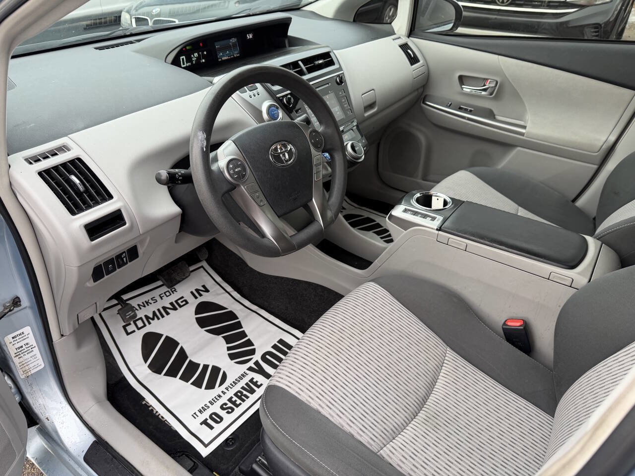 Used 2015 Toyota Prius V Two image 27