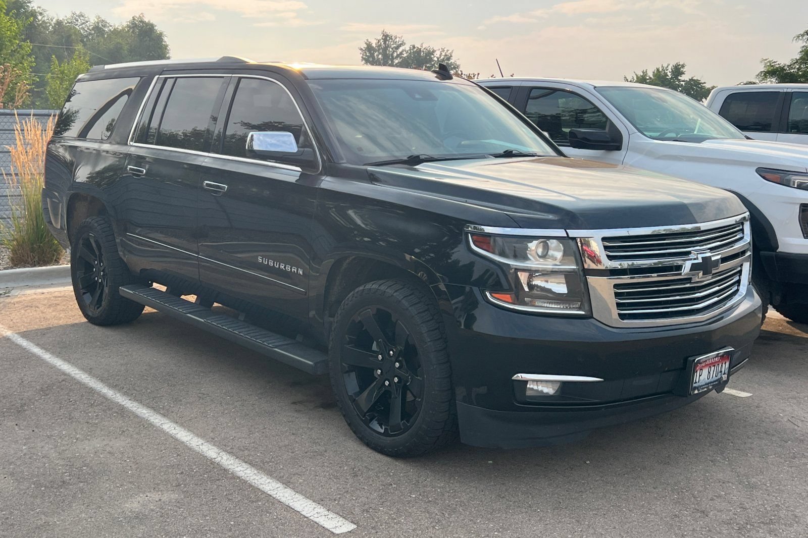 Used 2017 Chevrolet Suburban Premier AWD/4WD image 2