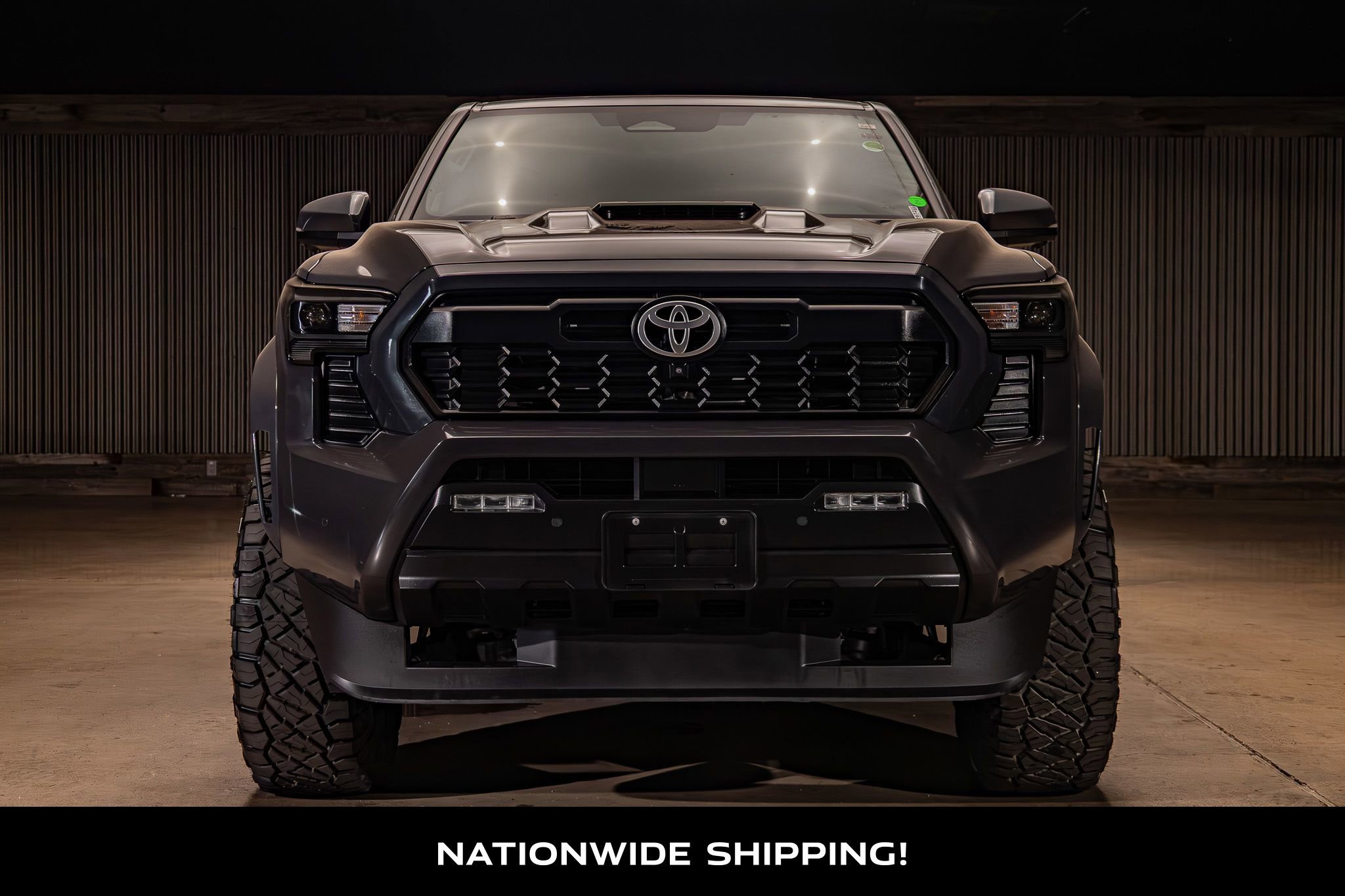 Used 2024 Toyota Tacoma TRD Sport w/ TRD Sport Premium Package AWD/4WD image 4