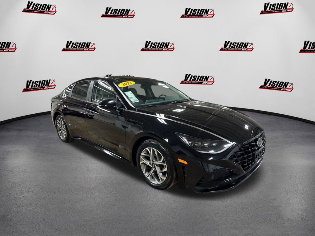 Used 2023 Hyundai Sonata SEL w/ Convenience Package image 3