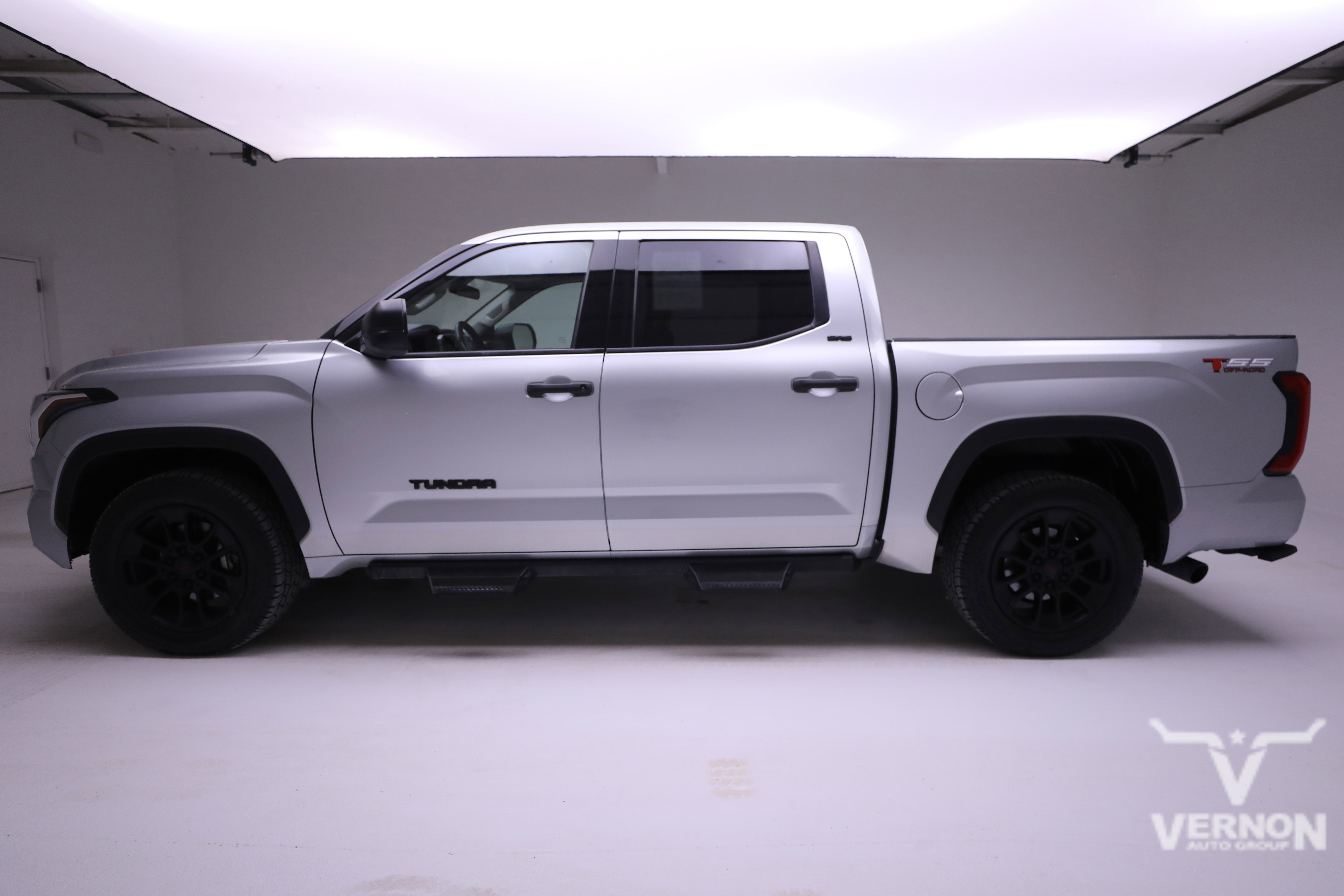 Used 2023 Toyota Tundra SR5 image 2