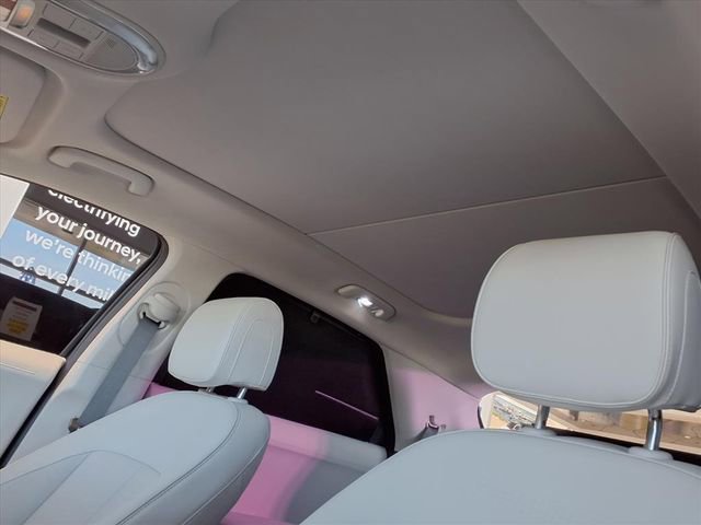 Used 2024 Hyundai Ioniq 5 Limited image 11