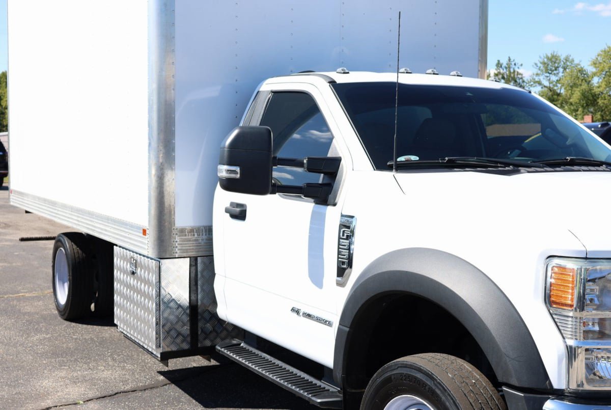 Used 2022 Ford F550 2WD Regular Cab Super Duty image 28
