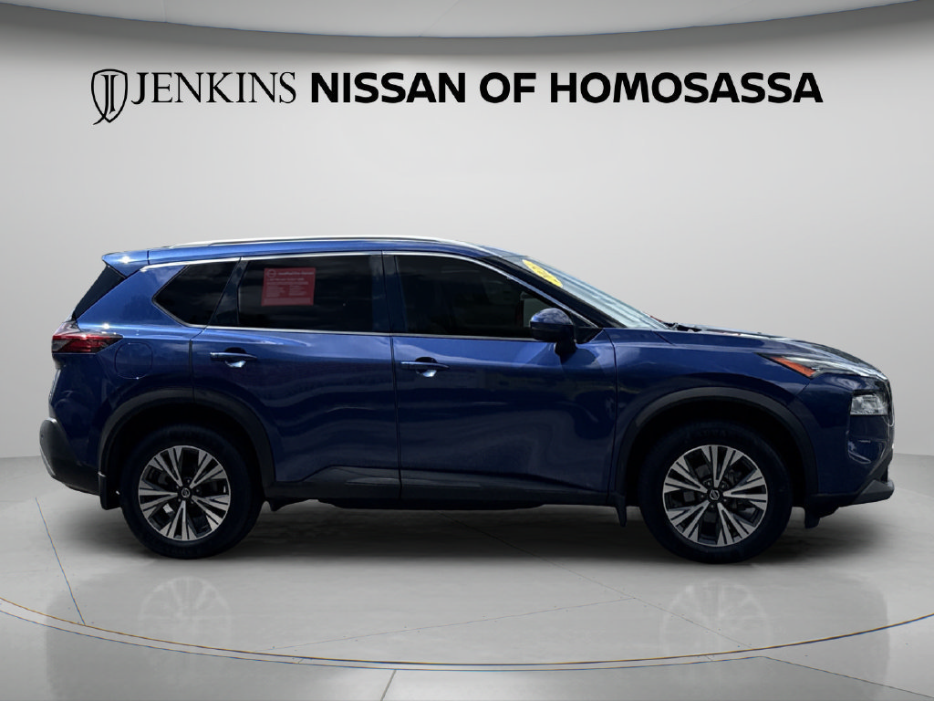 Certified 2021 Nissan Rogue SV w/ Premium Package FWD image 6