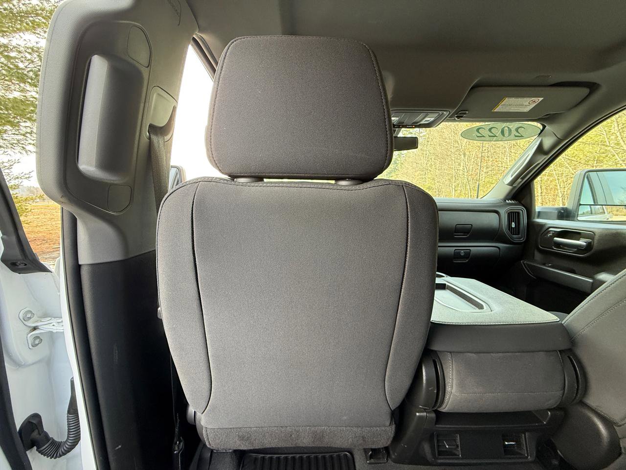 Used 2022 Chevrolet Silverado 2500 Custom w/ Custom Value Package image 23