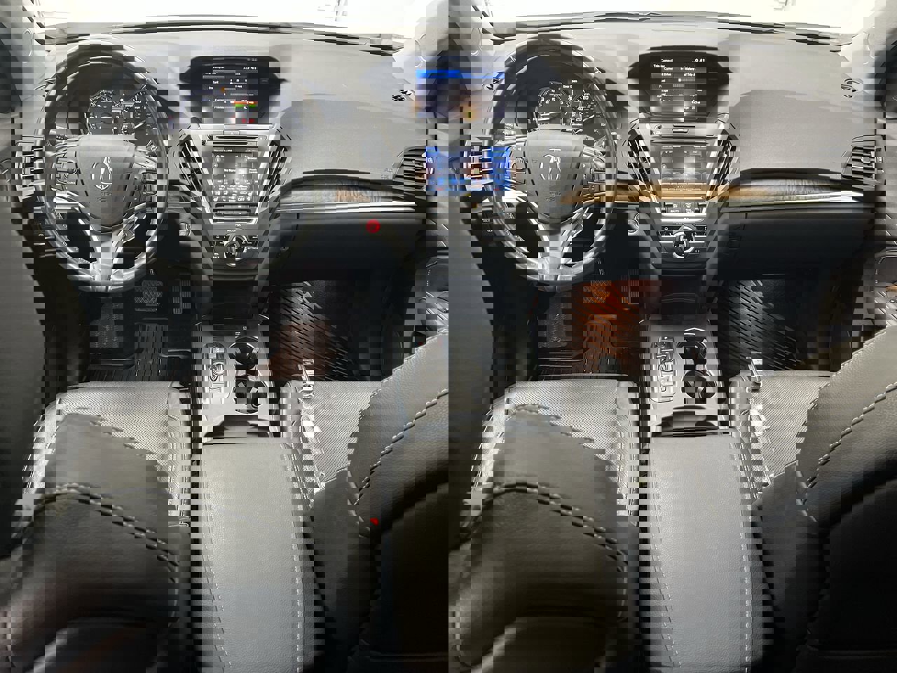 Used 2020 Acura MDX SH-AWD w/Technology Pkg image 4