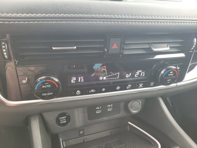 Certified 2024 Nissan Rogue SL image 24