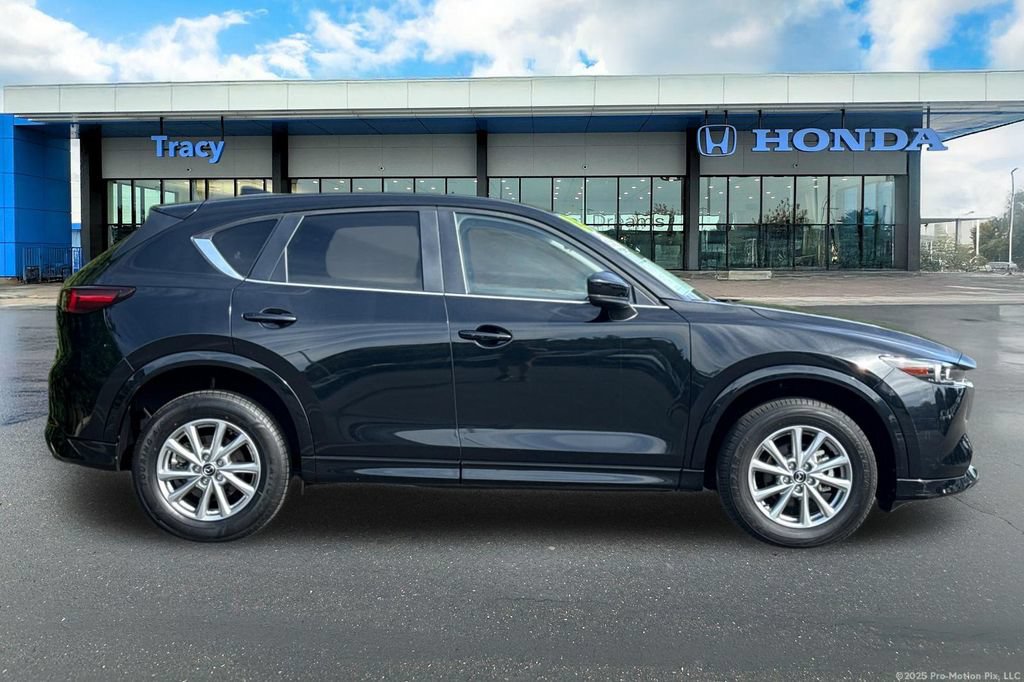 Used 2024 MAZDA CX-5 AWD 2.5 S w/ Select Package image 4