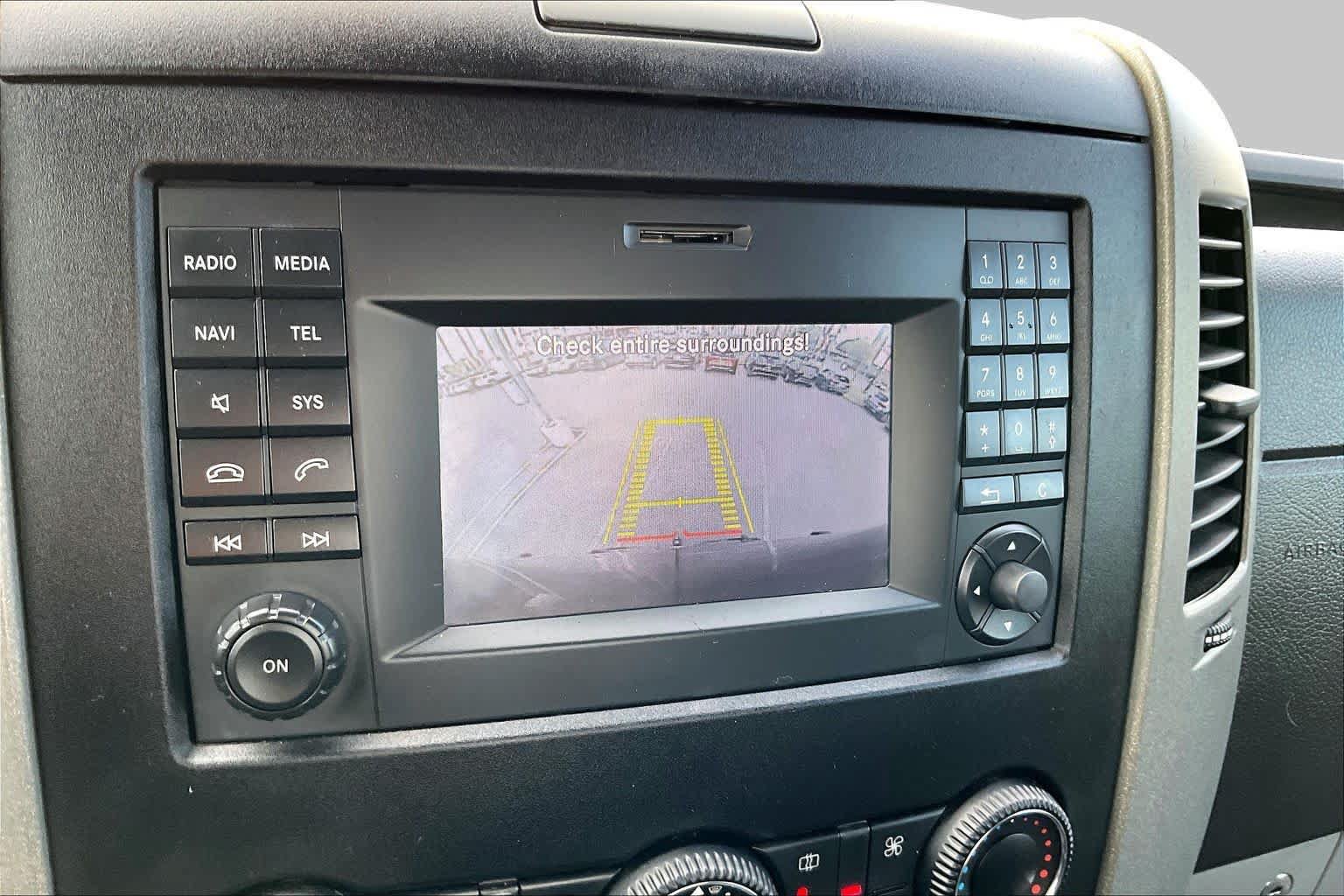 Used 2018 Mercedes-Benz Sprinter 2500 image 24