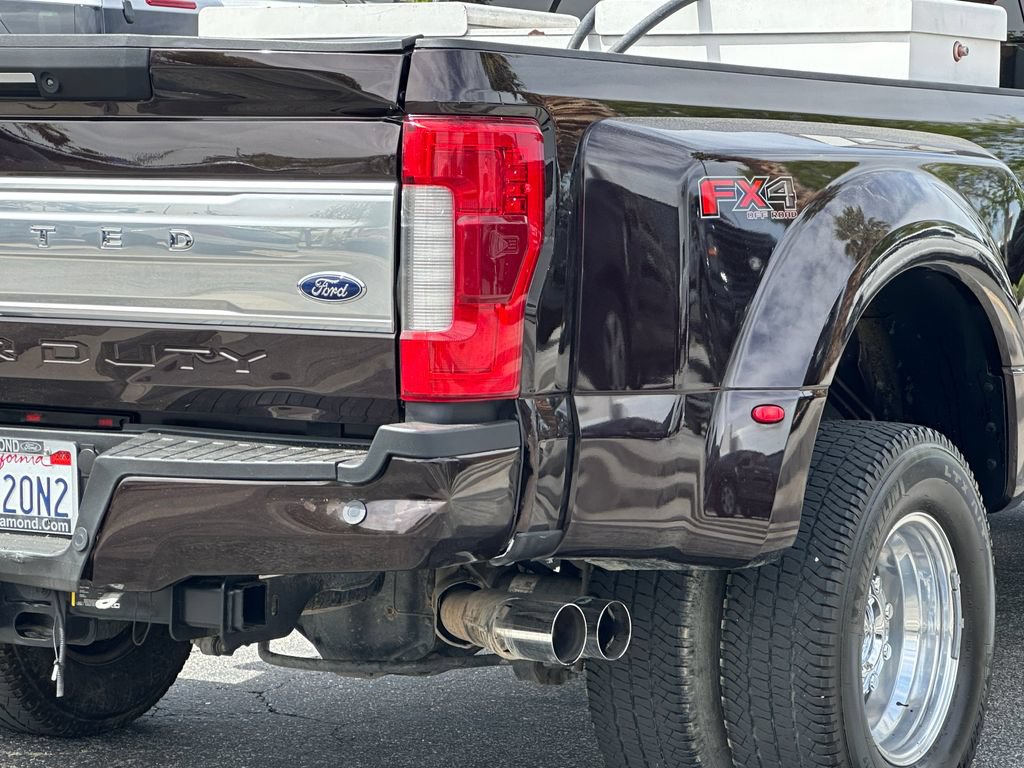 Used 2019 Ford F350 Limited AWD/4WD image 8