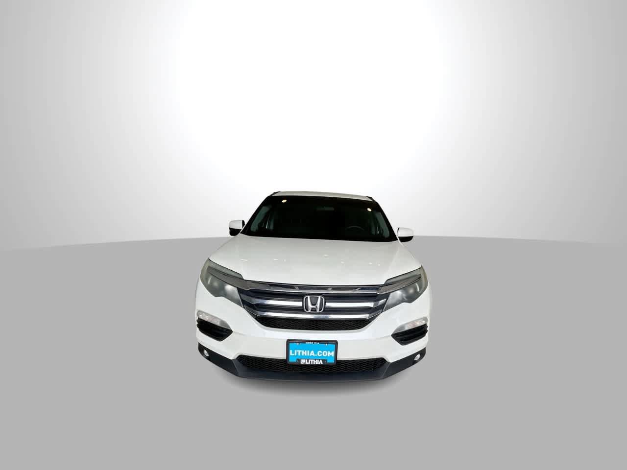 Used 2017 Honda Pilot EX image 3