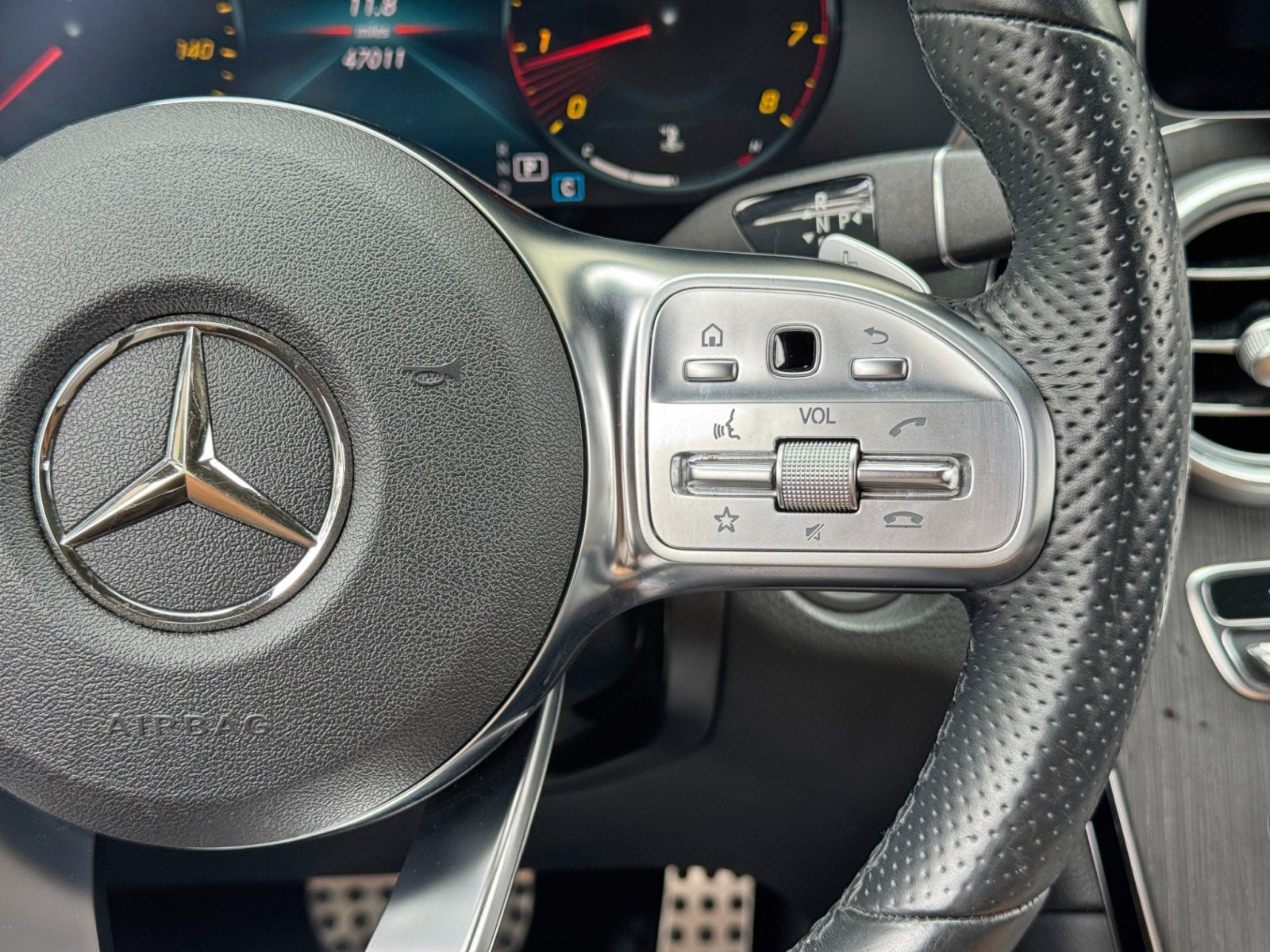 Used 2021 Mercedes-Benz GLC 300 w/ AMG Line image 20