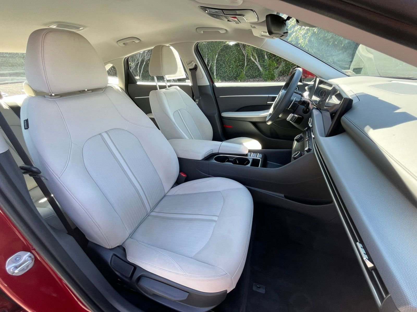 Used 2025 Hyundai Sonata SEL FWD image 36