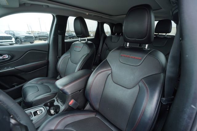 Used 2022 Jeep Cherokee Trailhawk w/ Sun, Sound & Nav Group image 35