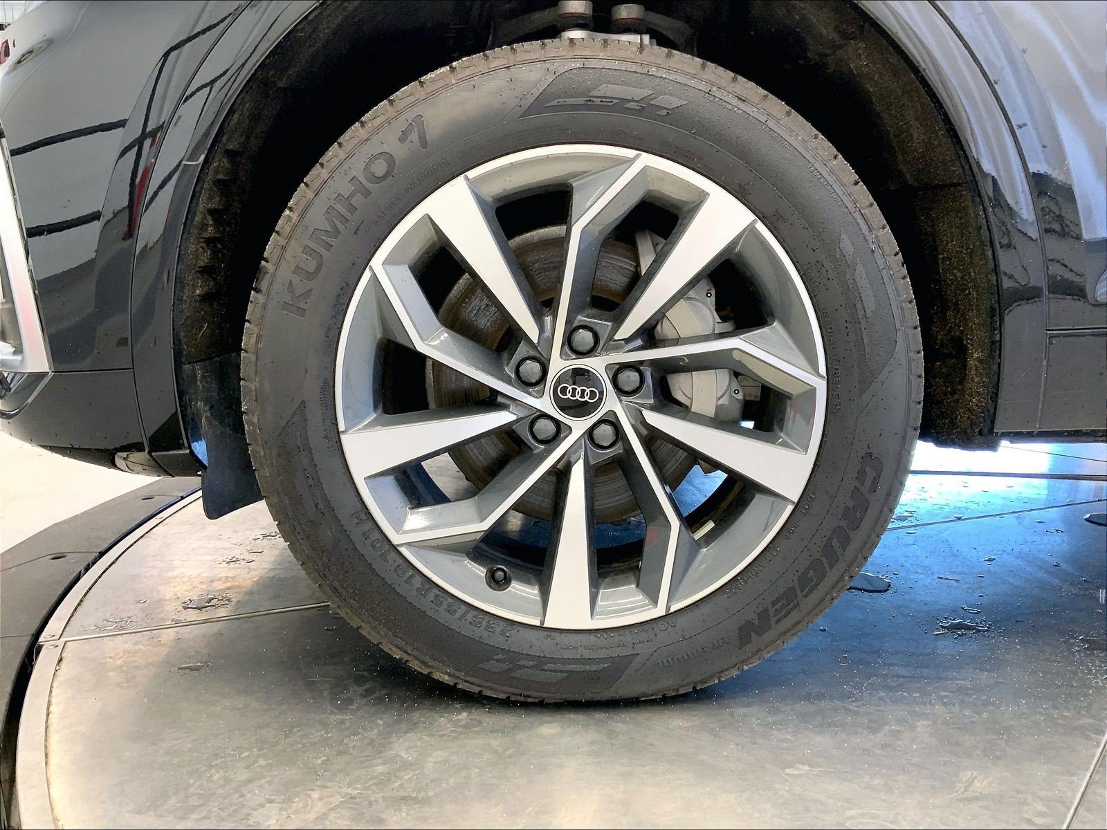 Used 2023 Audi Q5 2.0T Premium Plus w/ Premium Plus Package AWD/4WD image 8