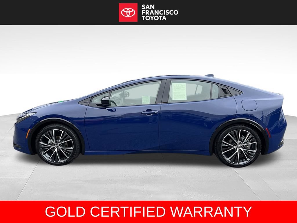 Certified 2025 Toyota Prius XLE FWD image 2
