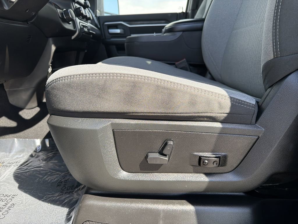 Used 2024 RAM 2500 Big Horn image 22