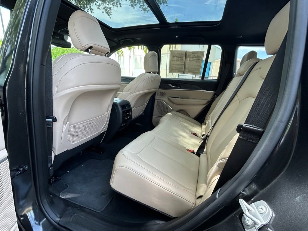 Used 2024 Jeep Grand Cherokee Limited 4xe w/ Trailer Tow Package AWD/4WD image 50