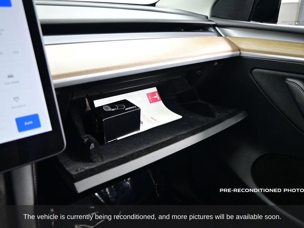 Used 2023 Tesla Model Y Long Range image 21